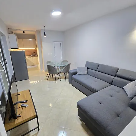 Apartment Sea Garden Rilska Burgas City