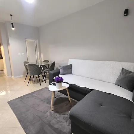 Sea Garden Rilska Apartment