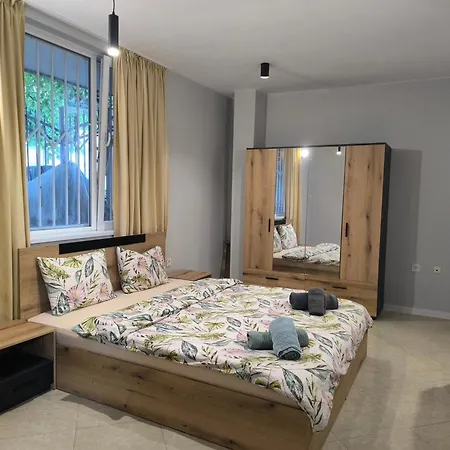 Apartment Sea Garden Rilska Burgas City